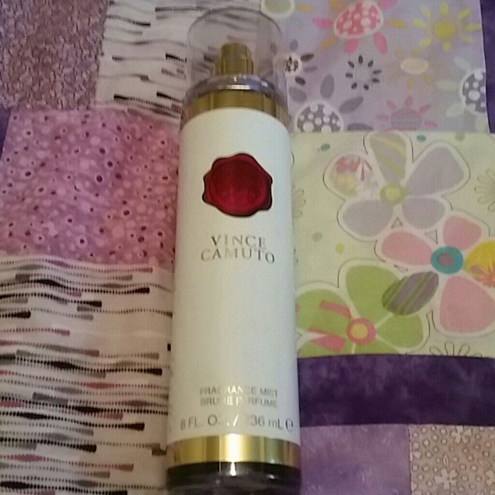 Vince Camuto fragrance mist